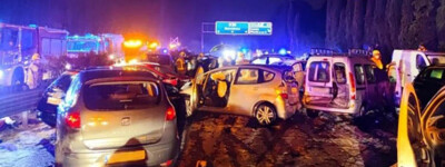 Более 30 человек получили ранения в результате ДТП с участием 50 авто в Барселоне