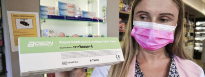 Агентство по лекарствам Испании не рекомендует покупать тесты на антигены в Интернете