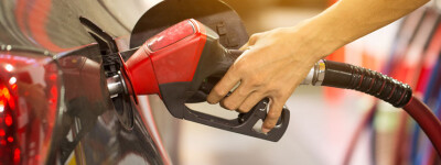 Средние цены на топливо выросли на заправках по всей Испании