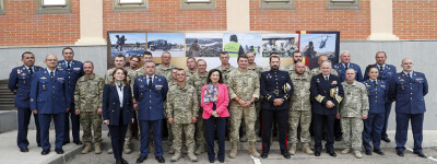Министр обороны Испании посетила украинских военнослужащих