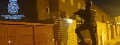 В Испании полиция ликвидировала сеть финансирования терроризма, арестовав шесть человек