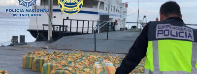 Испанская полиция задержала наркобарона, пытавшегося купить парусник в Украине