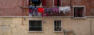 Почти половина испанцев, живущих в аренду, находятся на грани бедности
