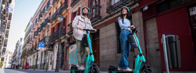 40% жителей Испании задумывались о смене автомобиля на велосипед или электросамокат
