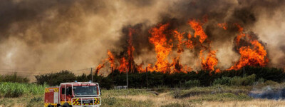 Волна жары достигает экватора с лесными пожарами в Испании и на юге Европы