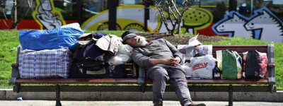 Четверть населения Испании находится под угрозой социальной изоляции из-за бедности