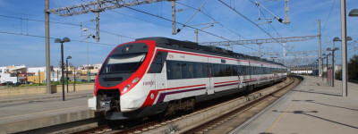 Двенадцать пассажиров пострадали в результате крушения поезда в Жироне