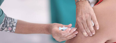 Испания полностью вакцинировала более 60 процентов населения