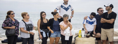 Семьи пропавших без вести аргентинских серферов просят власти Малаги продолжить поиски