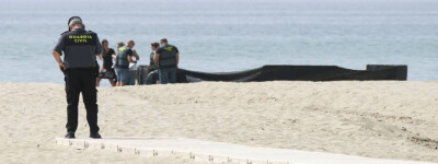 Тело без головы, найденное на каталонском пляже, принадлежало маленькой девочке