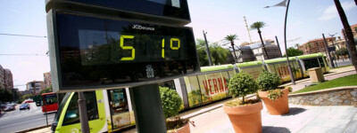 НАСА предупреждает о температуре выше 50 градусов в Испании