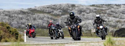 Новые правила для мотоциклистов и молодежи в Испании