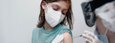 Испания одобряет вакцины против Covid-19 для детей, кампания начнется 15 декабря