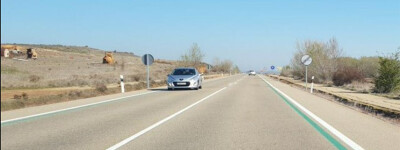 В Испании DGT экспериментирует с новой дорожной разметкой