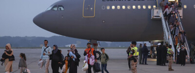 139 испанцев, 67 из них несовершеннолетние, эвакуированные из сектора Газа, прибыли в Мадрид