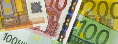 Правительство Испании предлагает повысить минимальную зарплату до 996 евро в месяц
