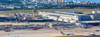 Испанский аэропорт ослабляет ограничения на провоз жидкостей и электроники в ручной клади
