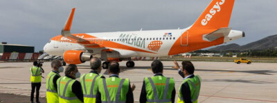 Профсоюз бортпроводников EasyJet в Испании объявляет о девятидневной забастовке в июле