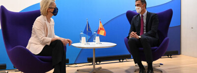 Испания запрашивает у Брюсселя 10 млрд евро первого транша фонда восстановления