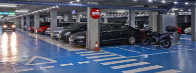Парковка автомобиля в Испании: узнайте разницу между синей, зеленой и оранжевой зонами