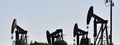 Цена барреля нефти Brent превысила 110 долларов впервые с 2014 года
