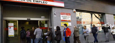 Уровень безработицы в Испании вырос до 2,72 миллиона человек