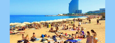 Петиция о запрете курения на всех пляжах Испании набрала более 280 тыс голосов
