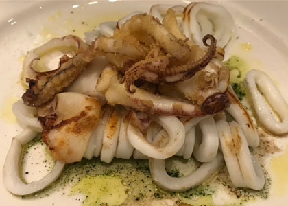 салат с моллюсками ресторана Casa Montaña