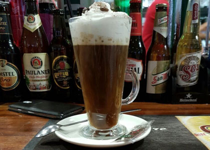 кофе в O’Grady’s Irish Pub