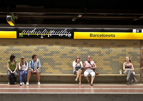 Станция метро Барселоны Barceloneta