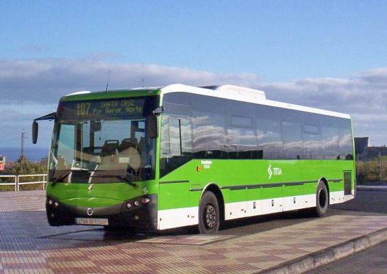 Автобус на Канарских островах