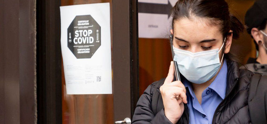 Шестая волна коронавируса в Испании идет на спад