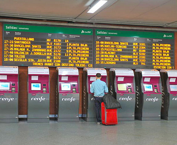 Терминал в билетной кассе в Барселоне