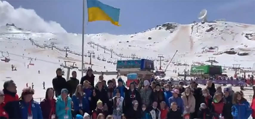 45 детей и 7 тренеров Федерации зимних видов спорта Украины прибыли на горнолыжный курорт Сьерра-Невада