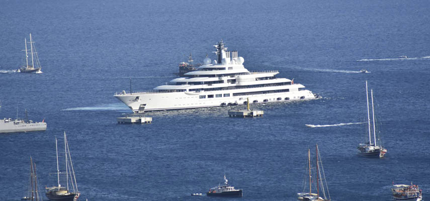 Италия конфисковала яхту «Шахерезада», которая может принадлежать Владимиру Путину