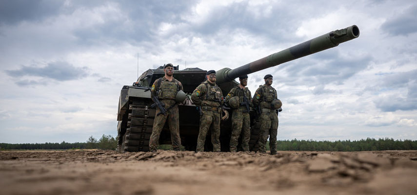 Олаф Шольц заявил, что Испания не подавала заявку на экспорт танков Leopard-2 в Украину
