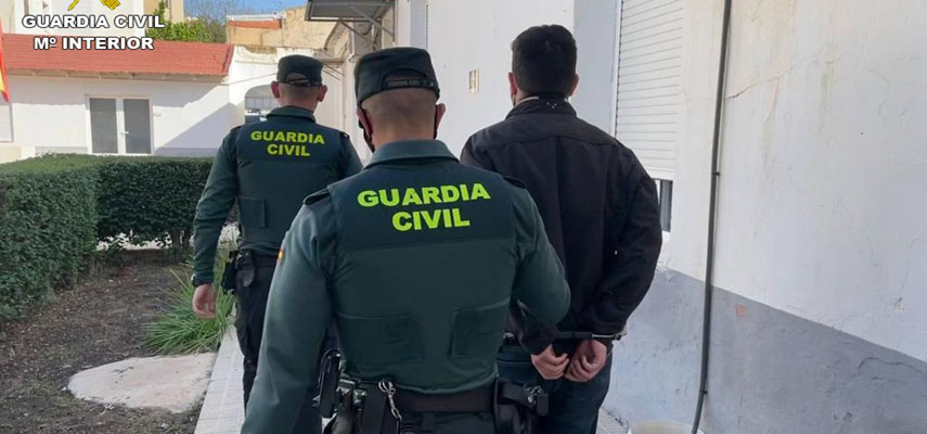 В Испании арестованы 18 педофилов, хранивших и распространявших материалы о сексуальной эксплуатации детей