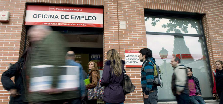 В Испании насчитывается 1,5 миллиона человек, являющихся безработными в течение длительного времени