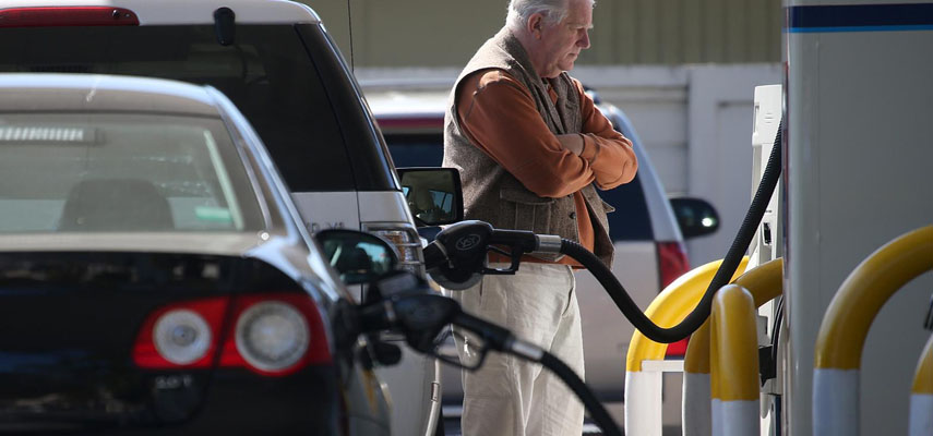 Цены на бензин в Испании за последние семь дней упали на 2,22%
