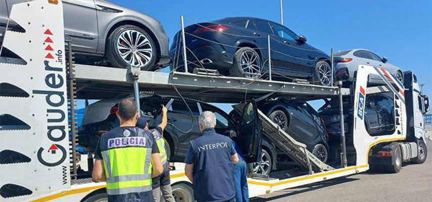 Полицейские Испании участвовали в международной операции по изъятию угнанных автомобилей