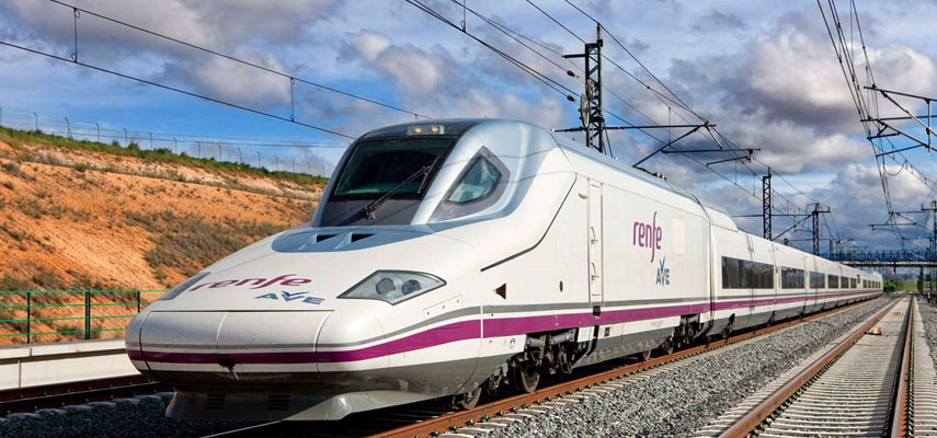 Оператор Renfe продает билеты на скоростные поезда AVE на 2023 год по выгодным ценам