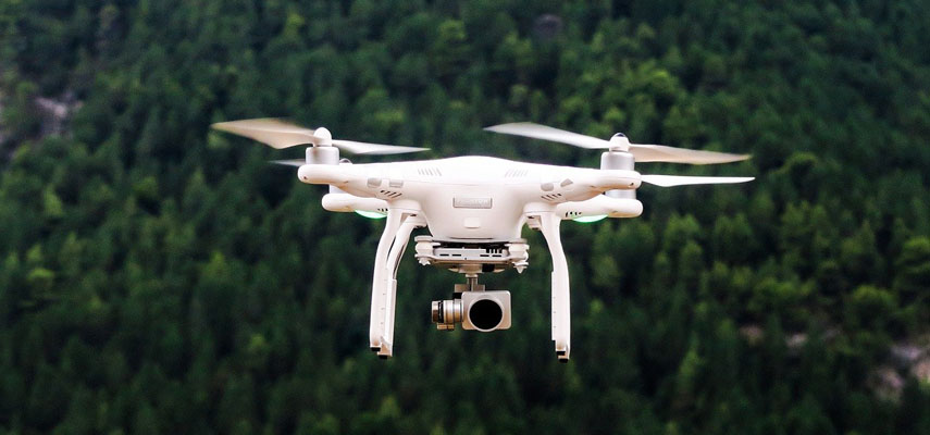 Туристы были оштрафованы за запуск дронов во время визита Педро Санчеса на Майорку