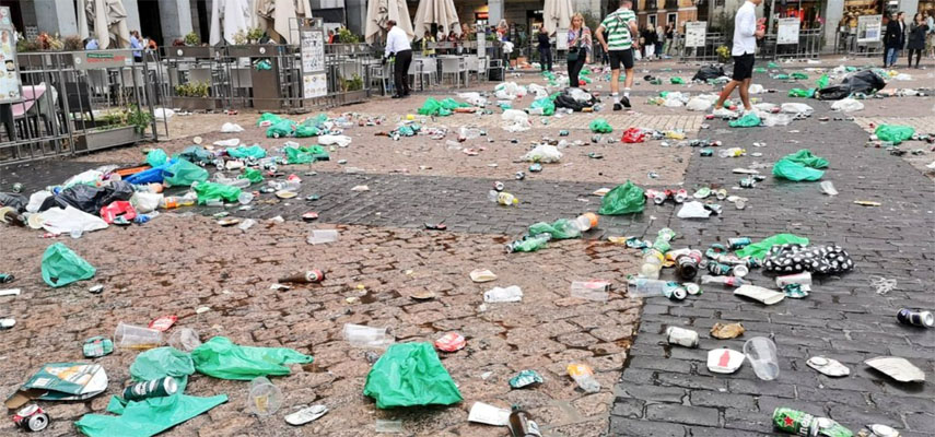 Фанаты «Селтика» опозорили свою команду, оставив повсюду мусор на площади в Мадриде