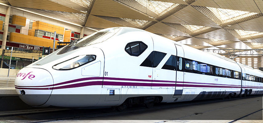 Скидки на поезда и автобусы в Испании власти продлили на 2023 год