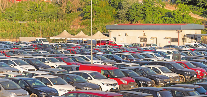 Количество продаж подержанных авто в Испании продолжает падать