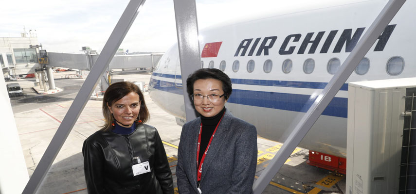 Мадрид и Air China работают над восстановлением путешественников из азиатской страны