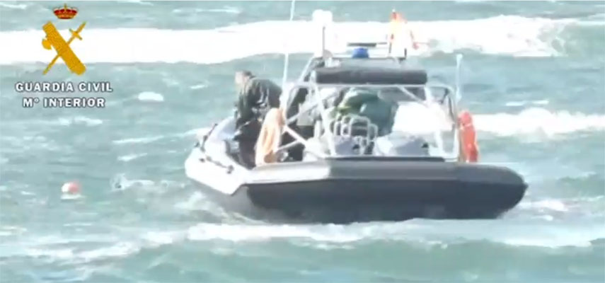Полиция попытается получить доступ к наркоподводной лодке, найденной в Риа-де-Ароза