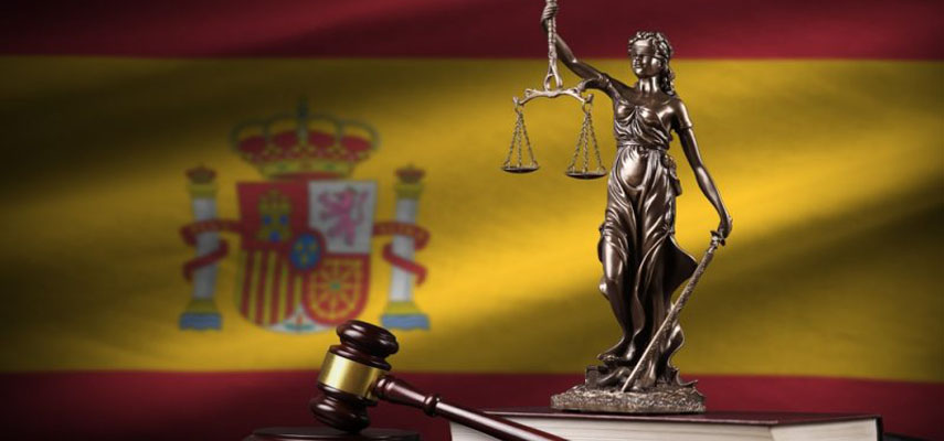 Судьи и прокуроры в Испании с 16 мая объявят бессрочную забастовку