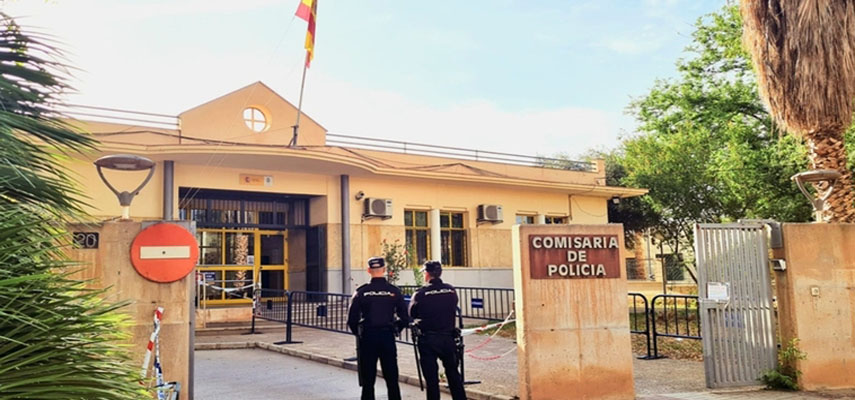 Полиция арестовала в Малаге мошенников, обманувших 300 жертв на два миллиона евро с помощью поддельных гостиничных ваучеров