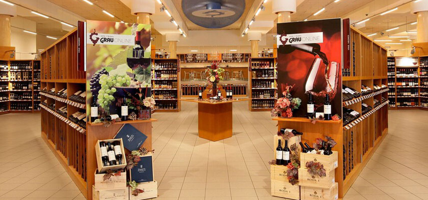 Трое воров украли девять бутылок вина на сумму 111 000 евро в магазине в Палафружеле